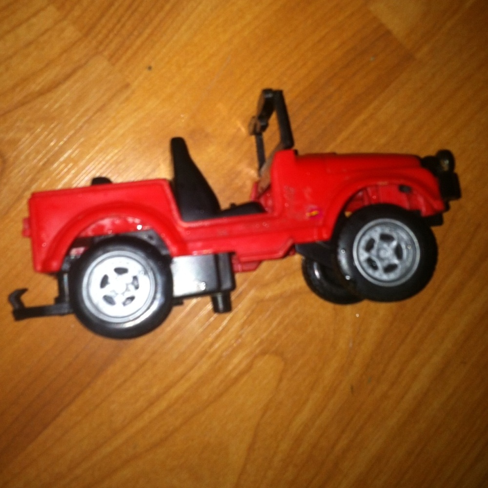 Toys: jeeps with trailer